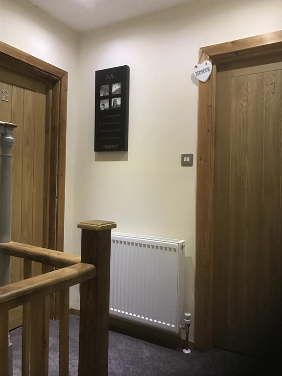 Deri-Down Guest House Abergavenny Exteriör bild
